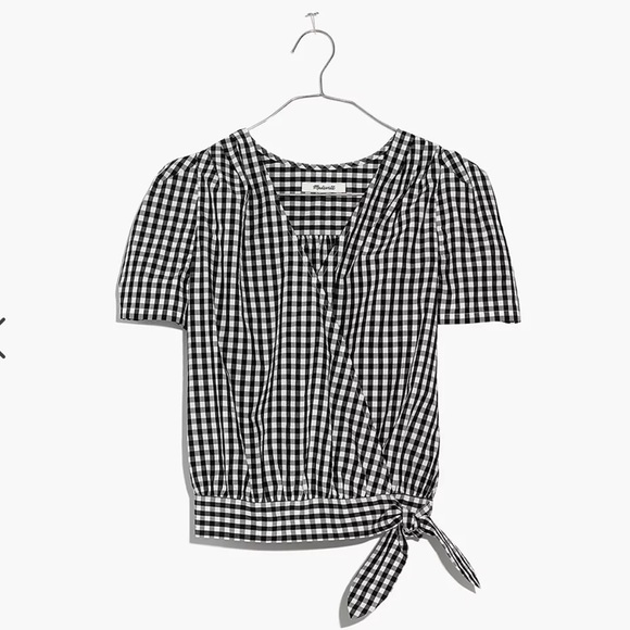 ‼️ NAME YOUR PRICE /// DONATING THU 5/11 ‼️
 Madewell Short-Sleeve Wrap Top - Picture 5 of 6